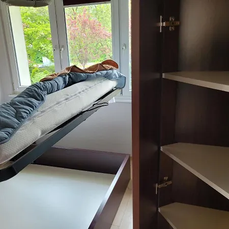 Batorego 2a アパート *